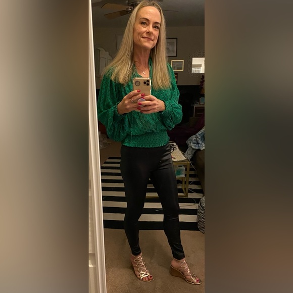 Meet your Posher, Brenda - Picture 6 of 8